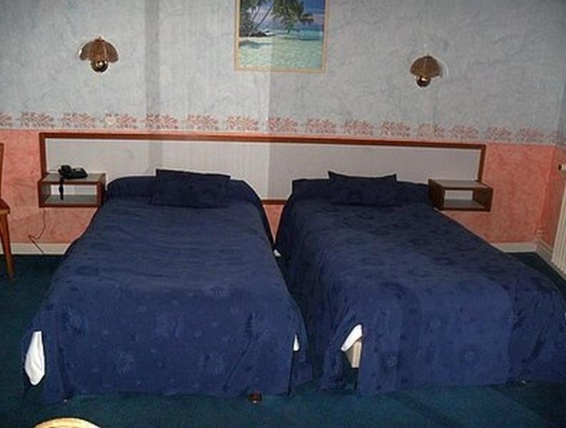Hotel De L'Agriculture Десіз Номер фото