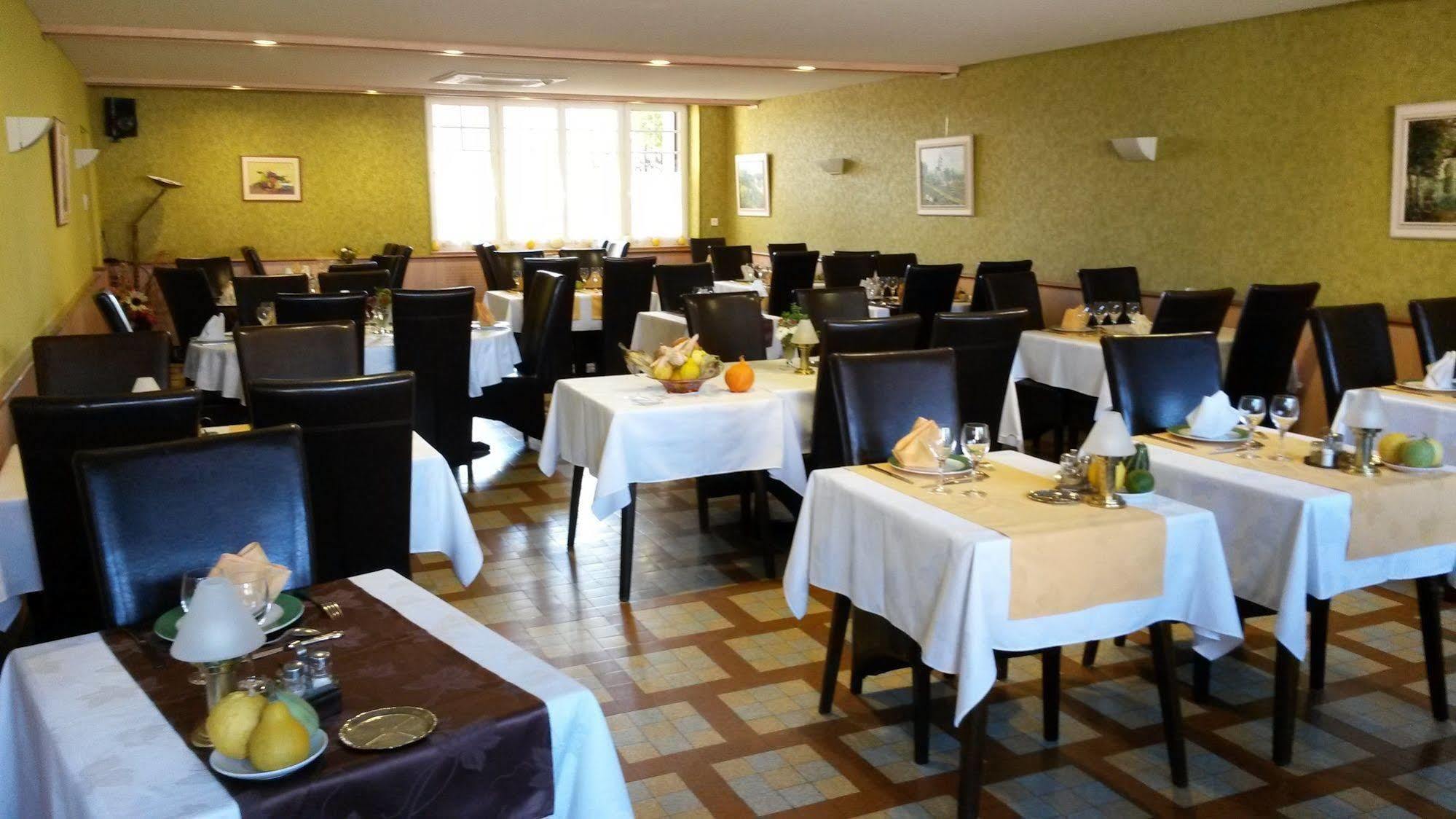 Hotel De L'Agriculture Десіз Екстер'єр фото